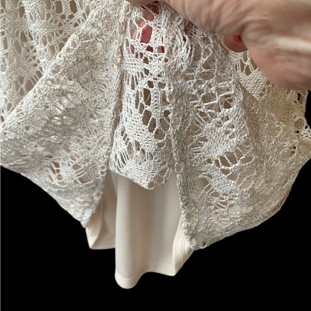 London Times NWT sz 10 classy oatmeal crochet/lined. Back zip/soft material. New - Picture 6 of 15